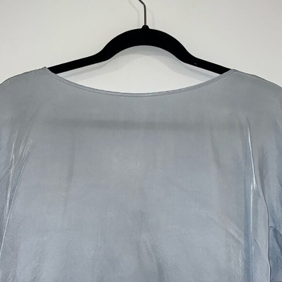 Aritzia Babaton Blue Welsch Reversible Crinked Cropped Blouse size Small - Picture 2 of 10